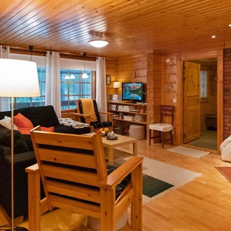 度假居 Kuusenkolo By Interhome